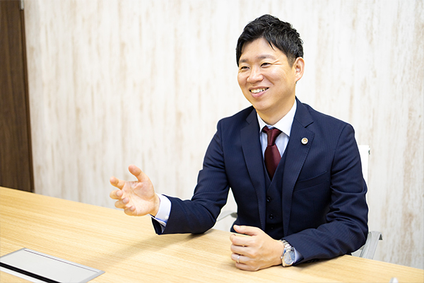 弁護士法人 法律事務所ロイヤーズ・ハイ　難波オフィス
